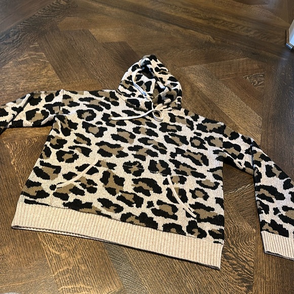 Generation Love Chiara Leopard Print Knit Hoodie - Picture 4 of 7